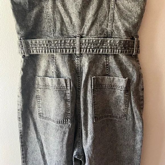 NWOT Universal Thread Acid Wash Jumpsuit 14 - Picture 5 of 7